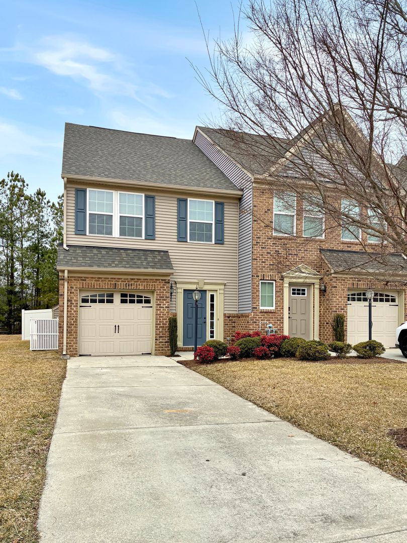 Mechanicsville House: 8916 Ringview Drive