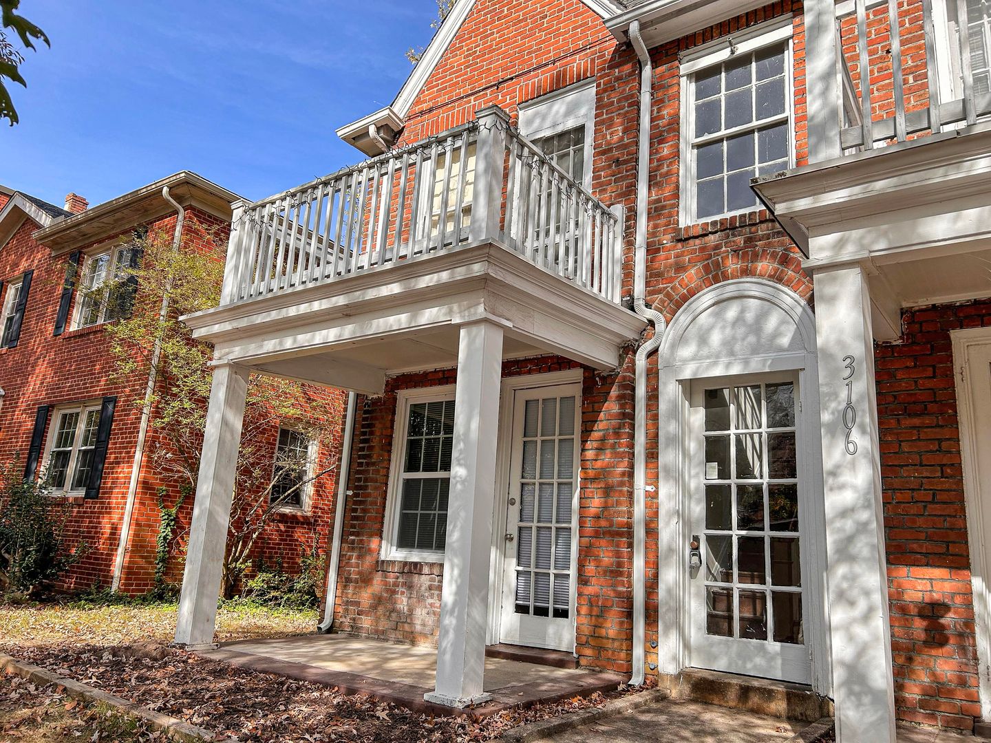 Richmond Apartment: 3106 Stuart Avenue