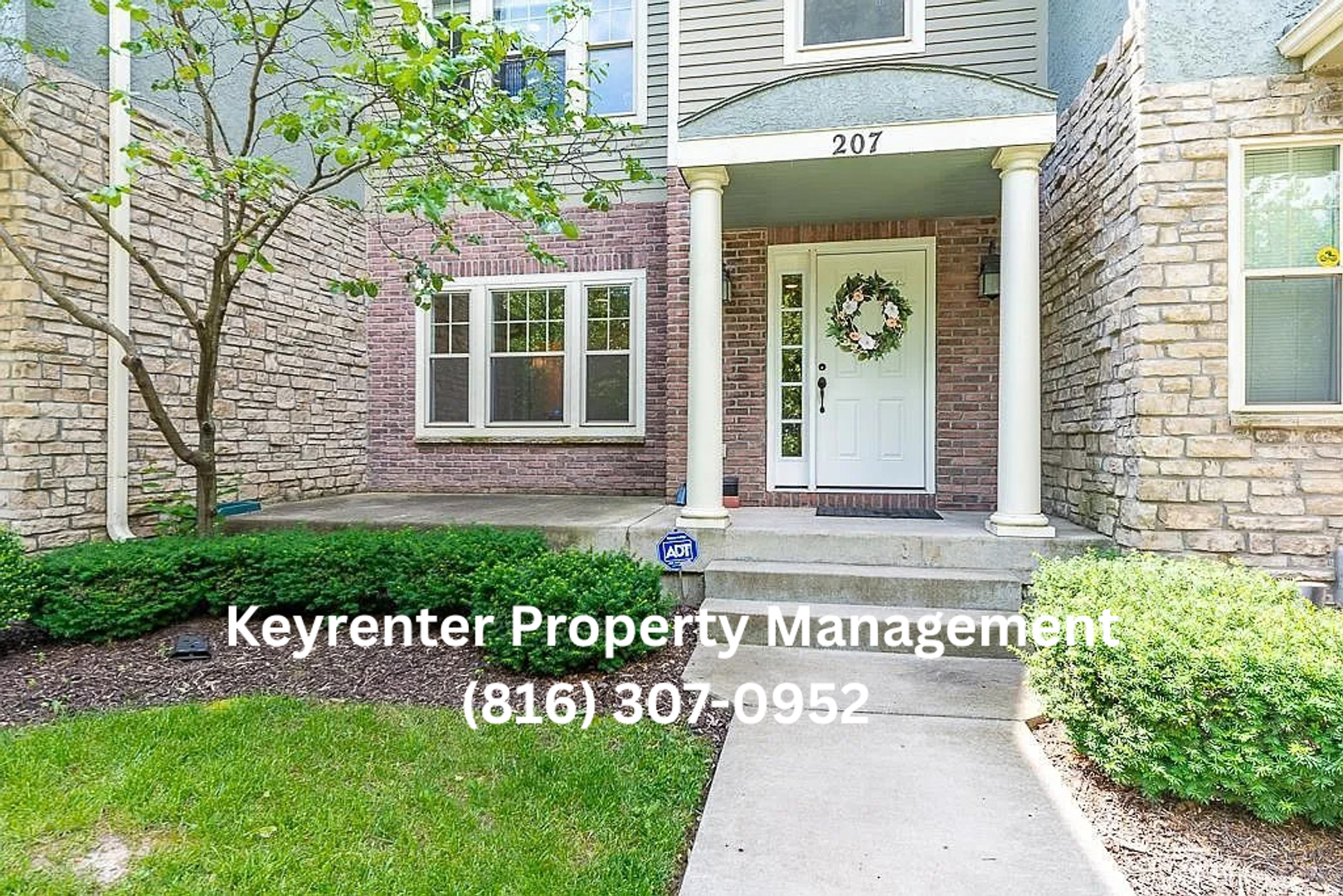 Kansas City House: 207 W 34th St