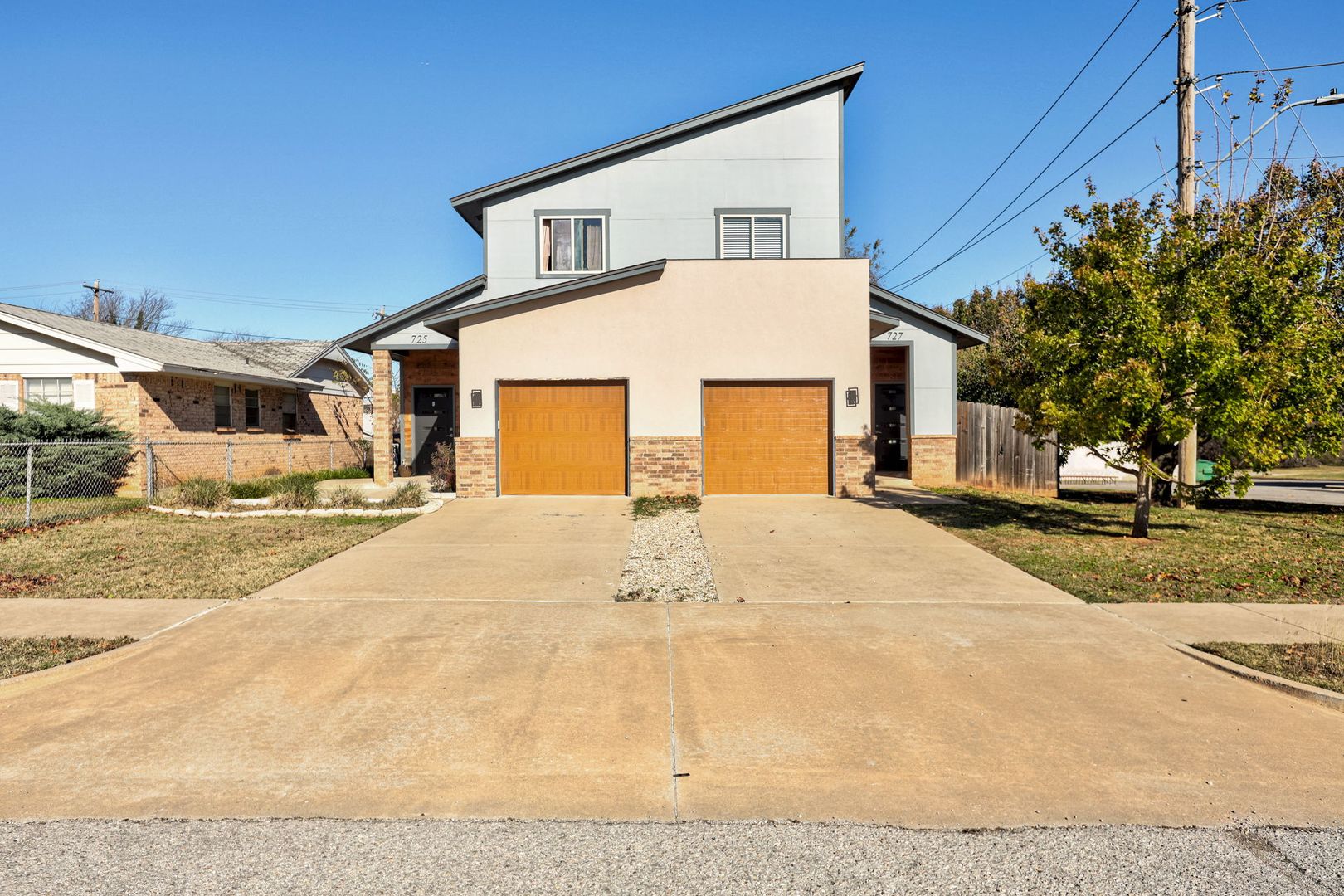Oklahoma City House: 727 NE 5th St