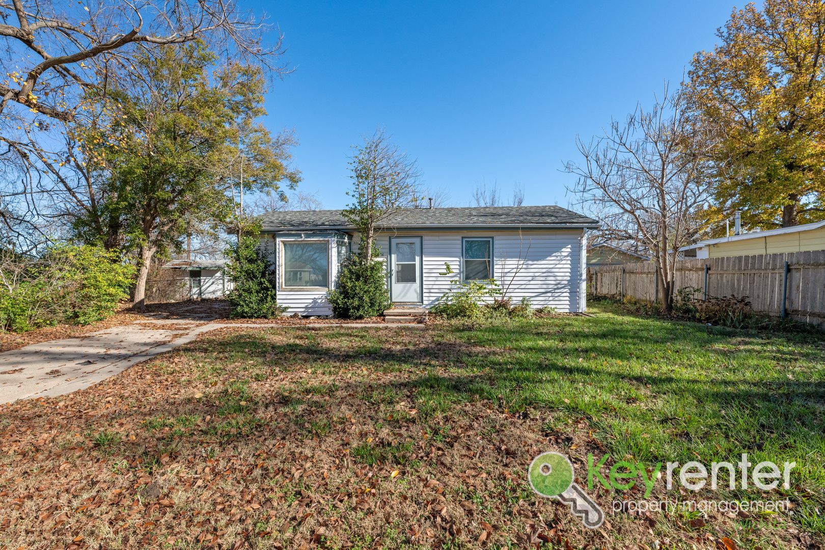 Wichita House: 1724 S Catherine Ct