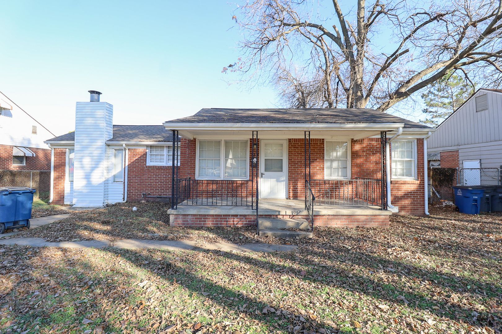 Tulsa House: 723 N Gary Pl
