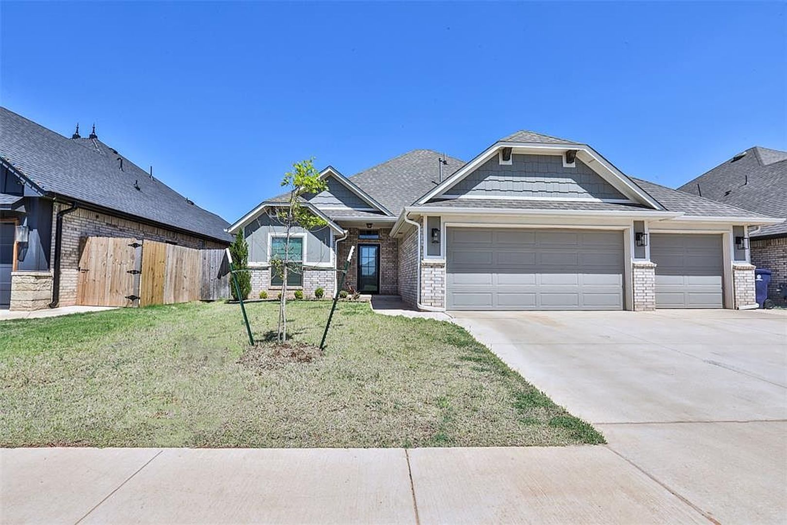 Oklahoma City House: 9301 SW 44th Ter