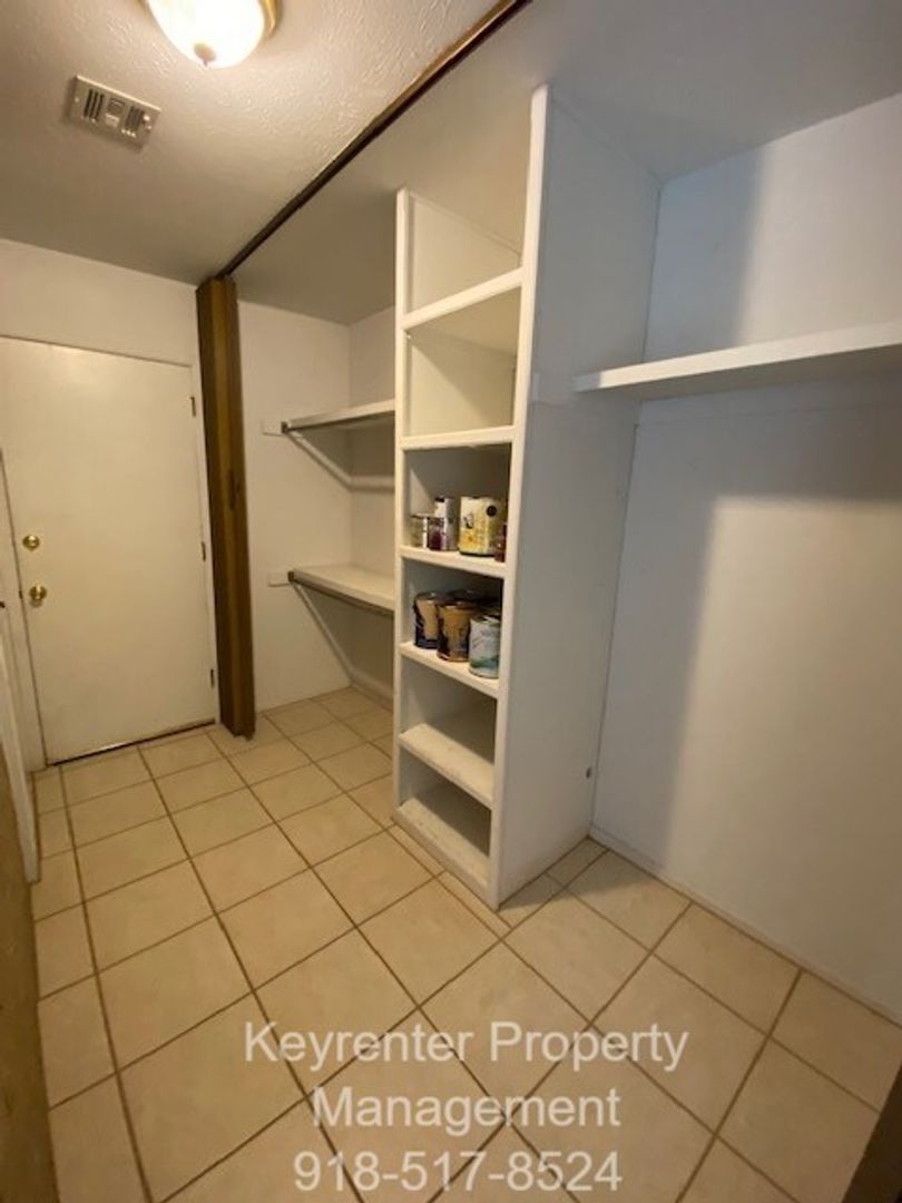 Tulsa House: 8722 E 30th St