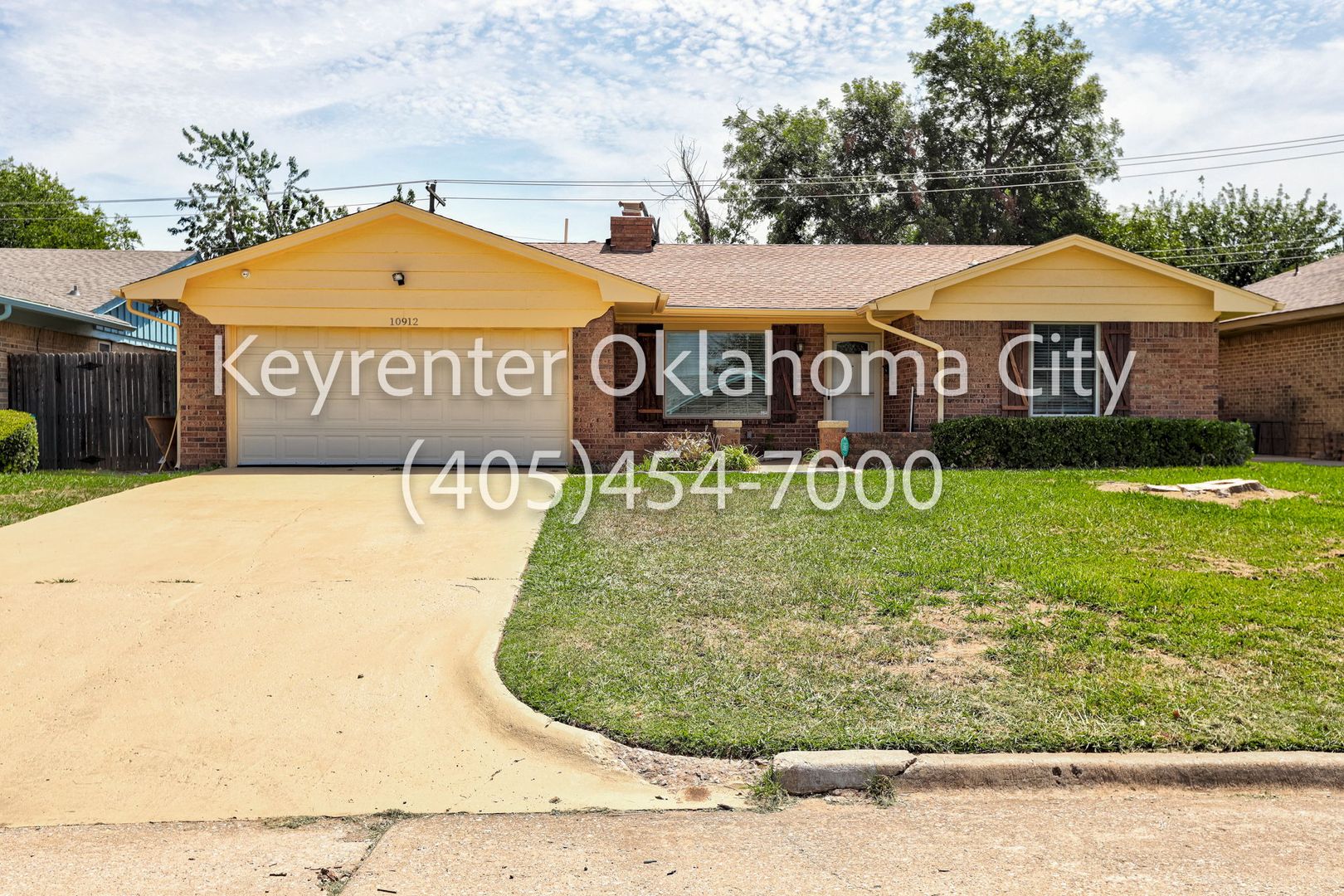 Oklahoma City House: 10912 N Blackwelder Ave
