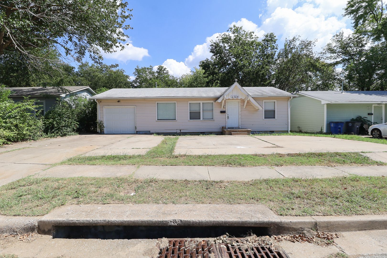 Tulsa House: 6369 N Cheyenne Ave