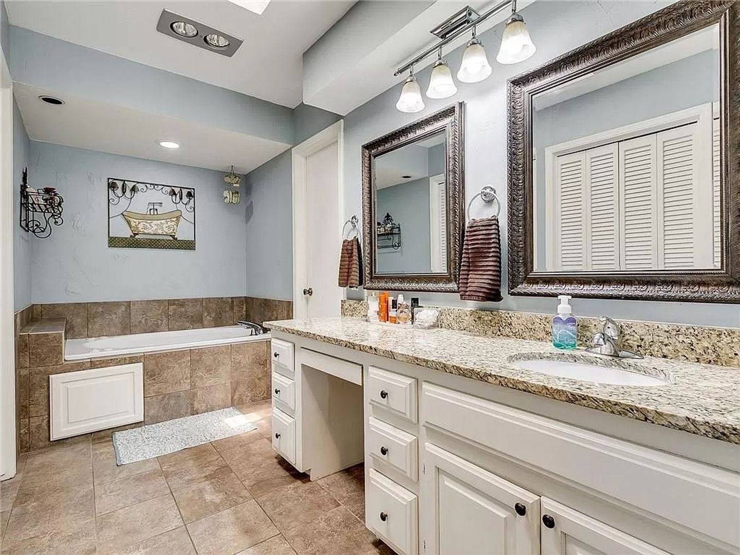 Edmond House: 1420 NW 141st St