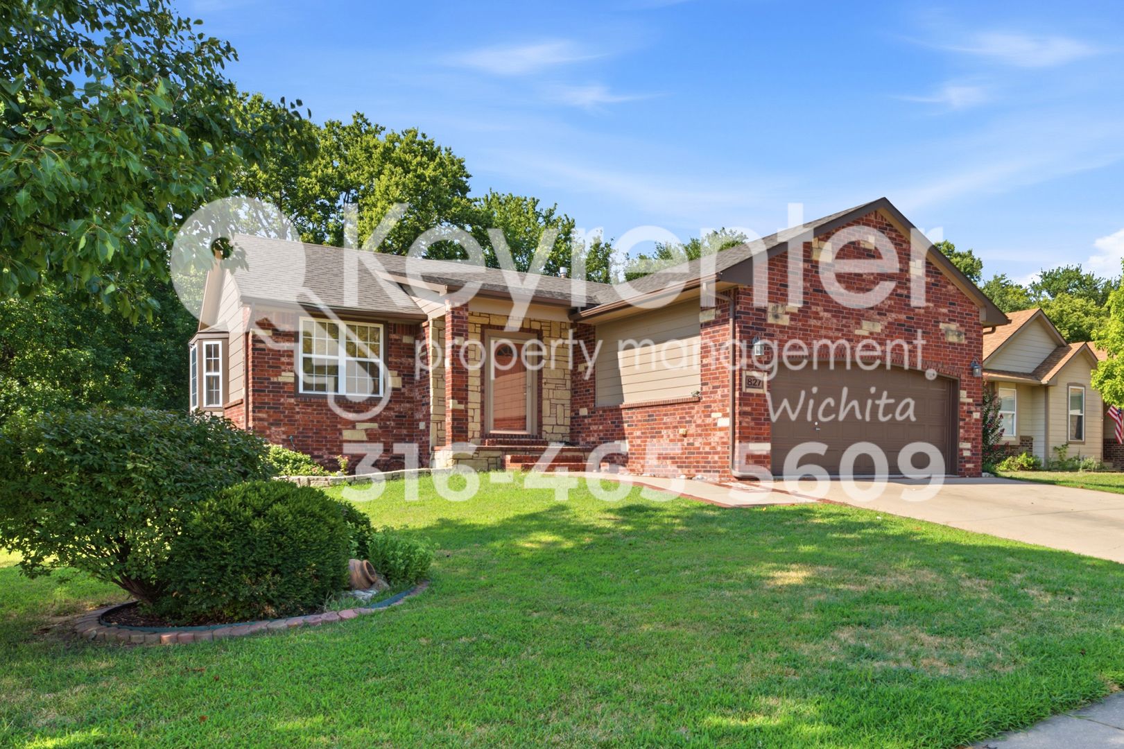 Andover House: 827 S Sunset Cir