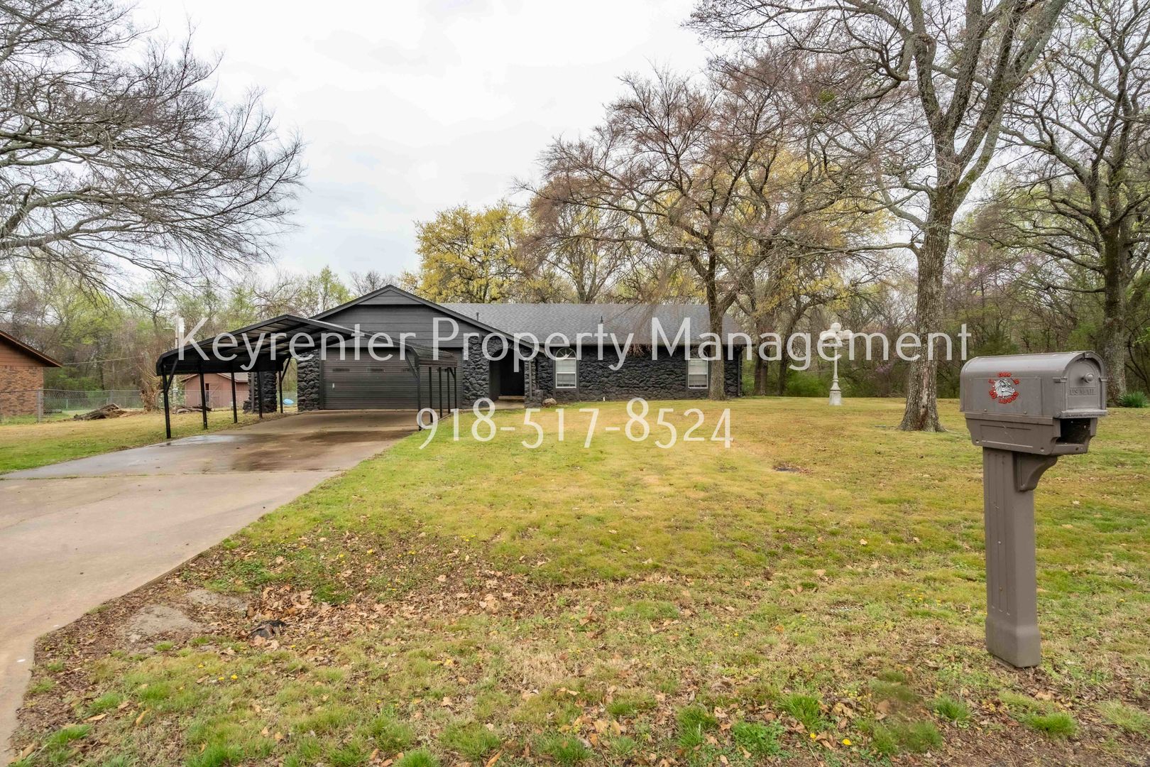 Wagoner House: 32044 E 724th Ter