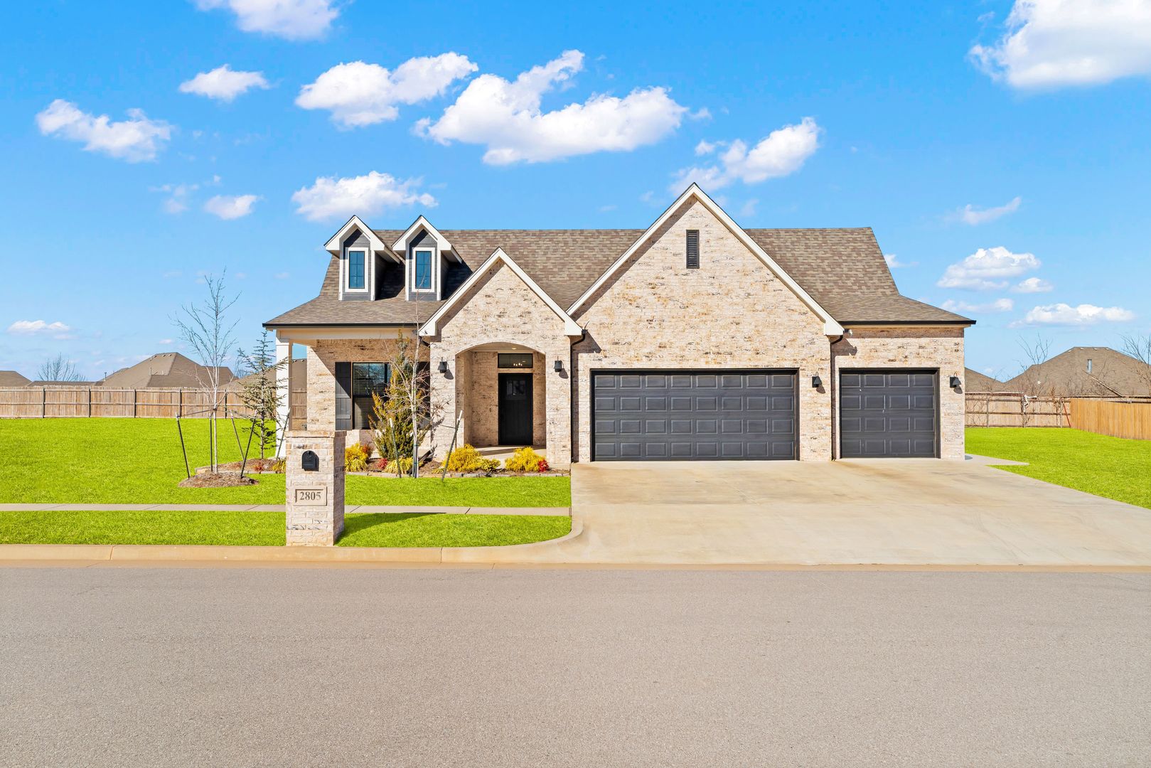 Yukon House: 2805 Crystal Creek Dr