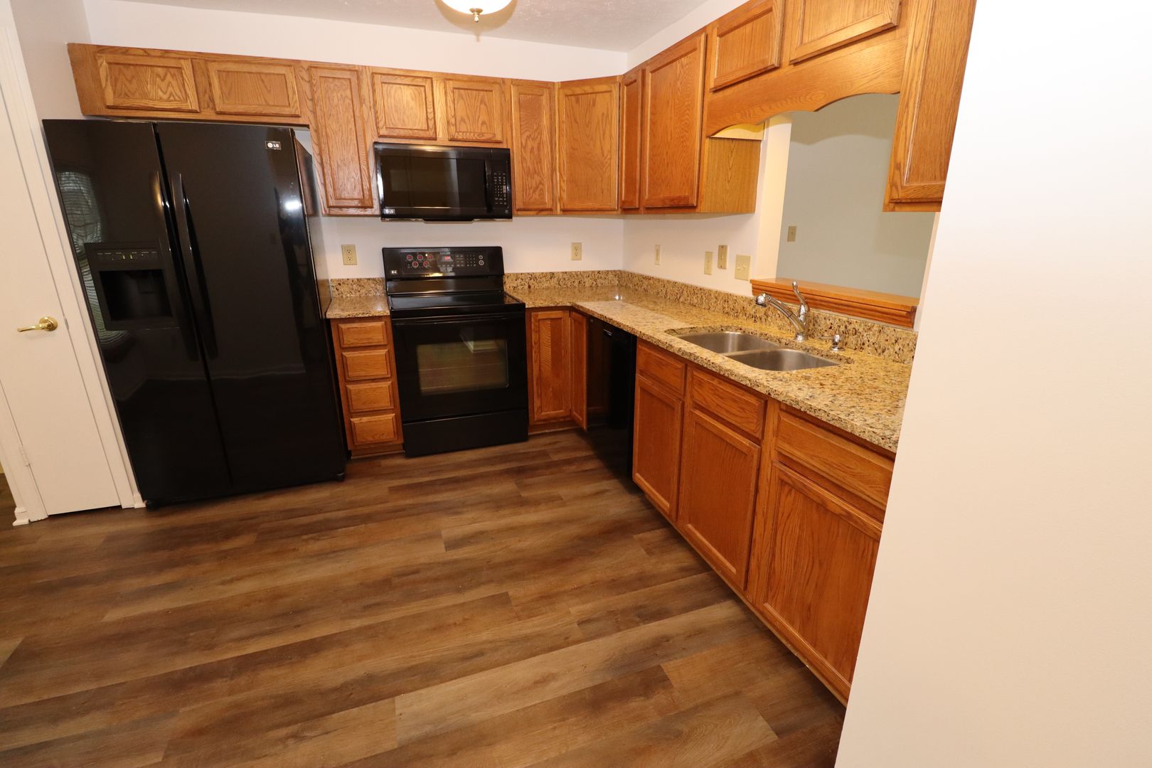 Indianapolis House: 11156 Fall Dr