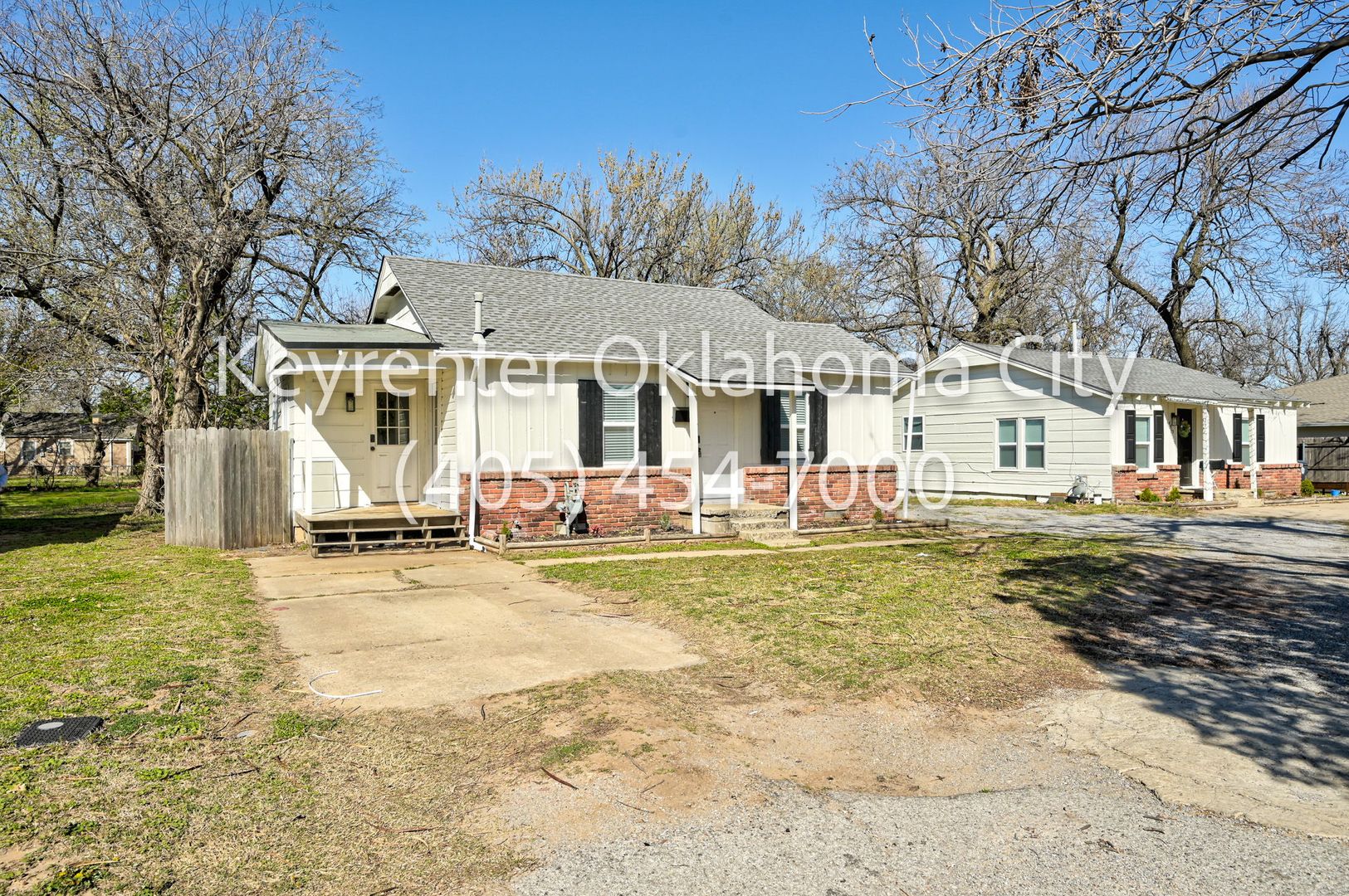 Bethany Apartment: 4913 N Willow Ave