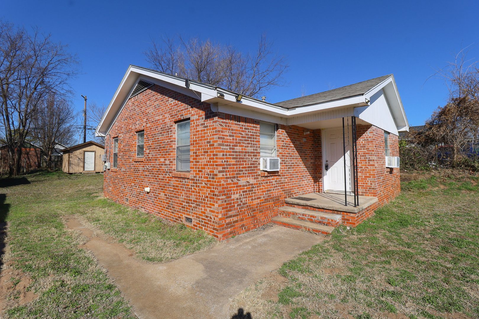 Tulsa House: 522 S 39th W Ave