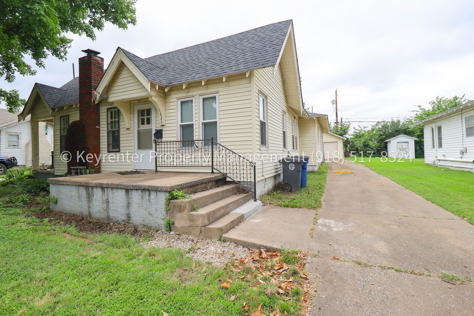 Tulsa House: 1626 S Indianapolis Ave