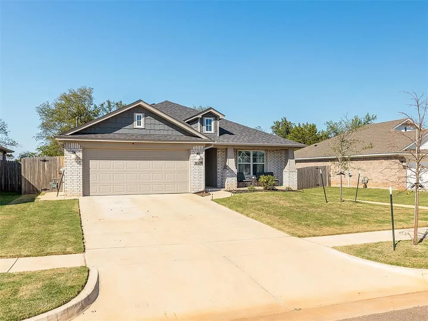 Piedmont House: 11309 NW 133rd St