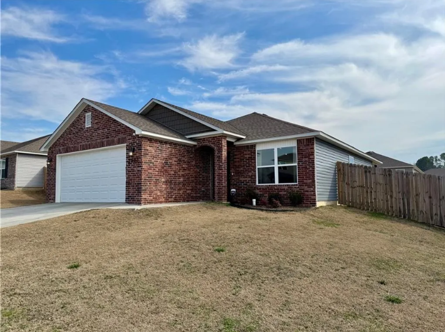 Fayetteville House: 2983 W Azurite St