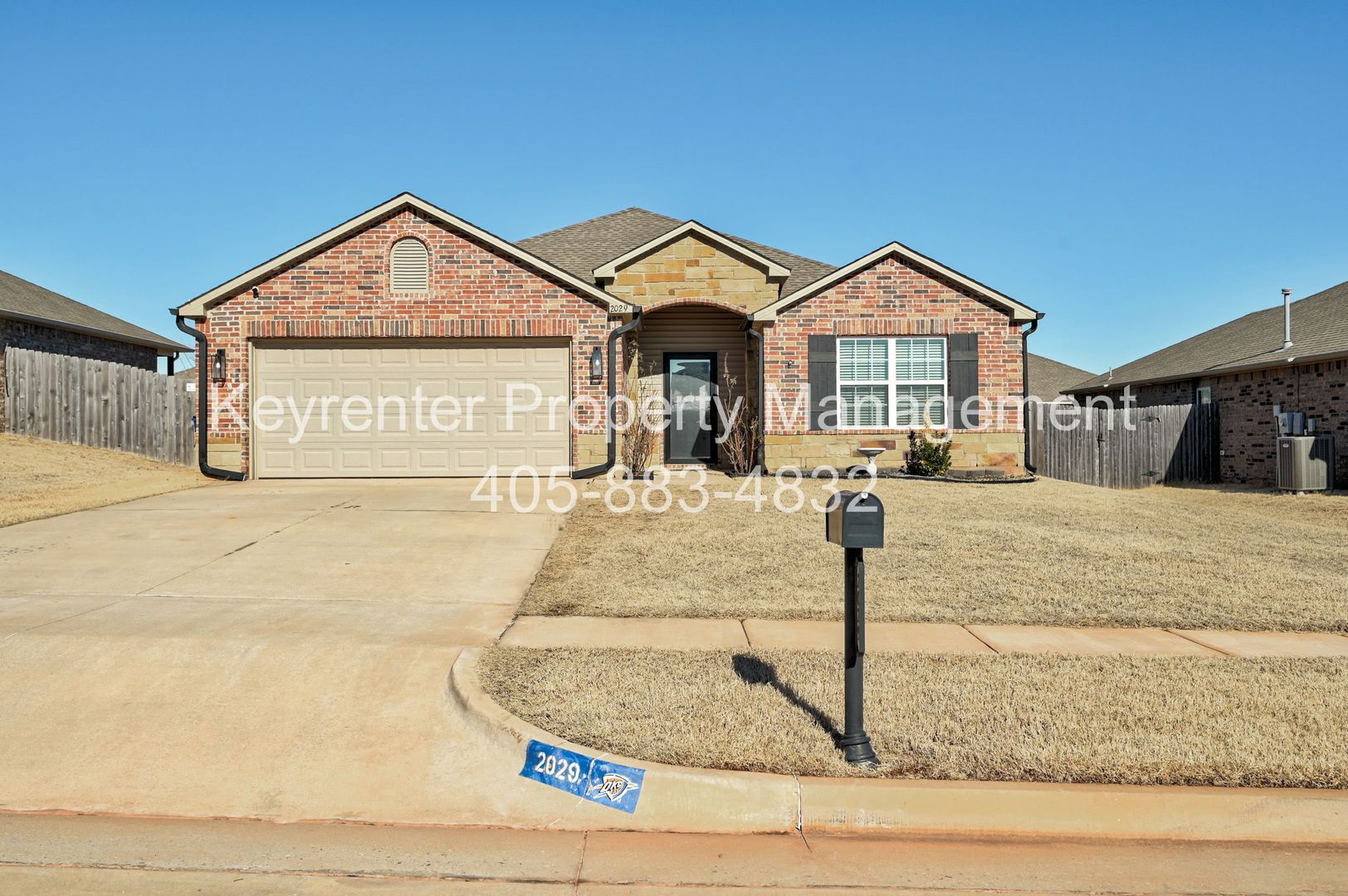 Mustang House: 2029 W Antler Way