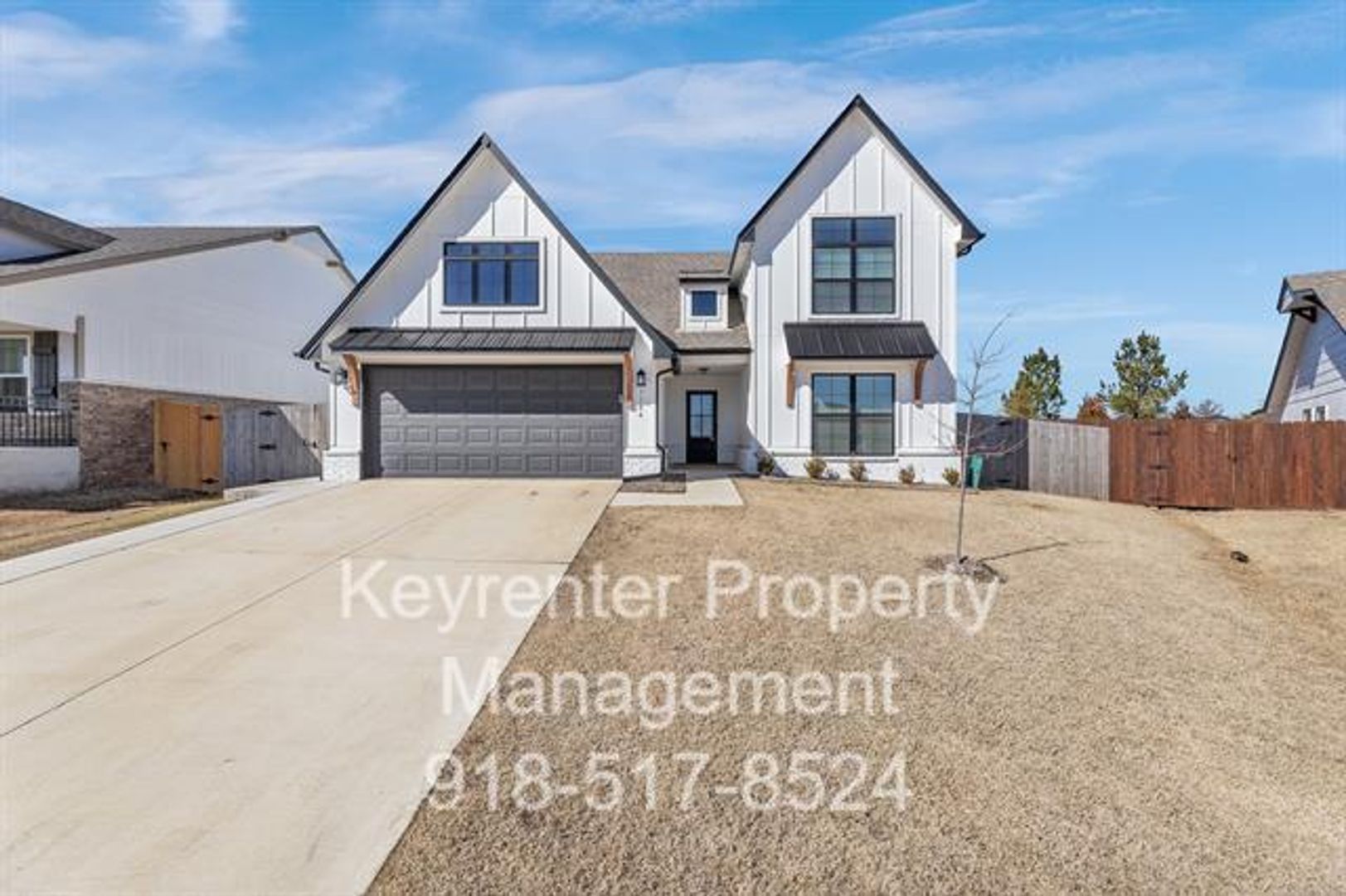 Broken Arrow House: 7104 S Kalanchoe Ave