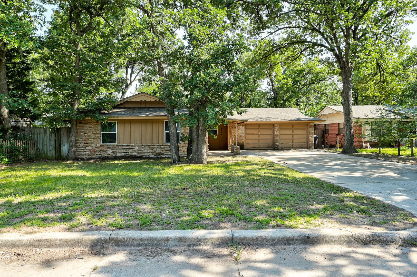 Oklahoma City House: 6004 NW 27th St