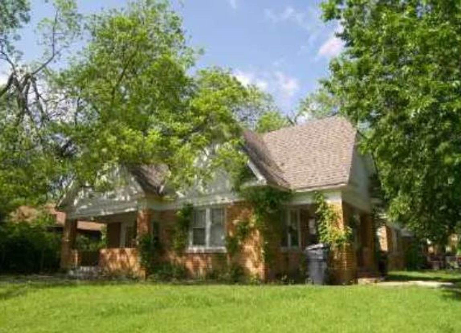 Oklahoma City House: 2300 NW 21st St