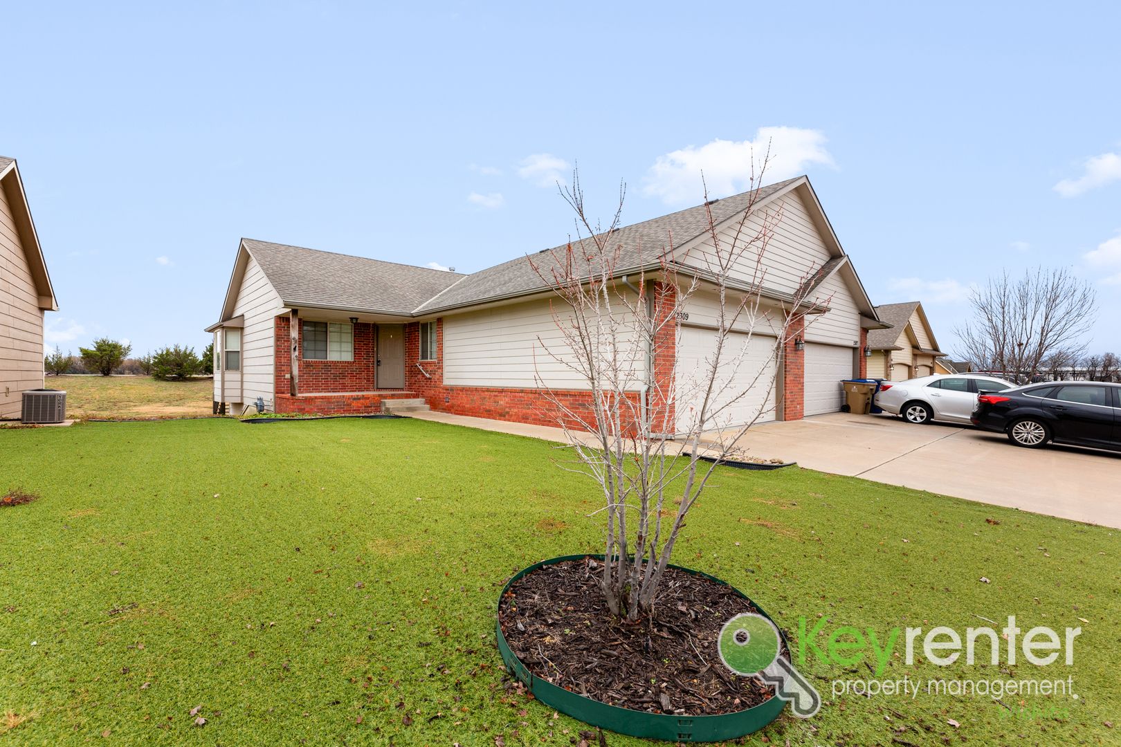 Kechi Apartment: 2307 E Coolwater St