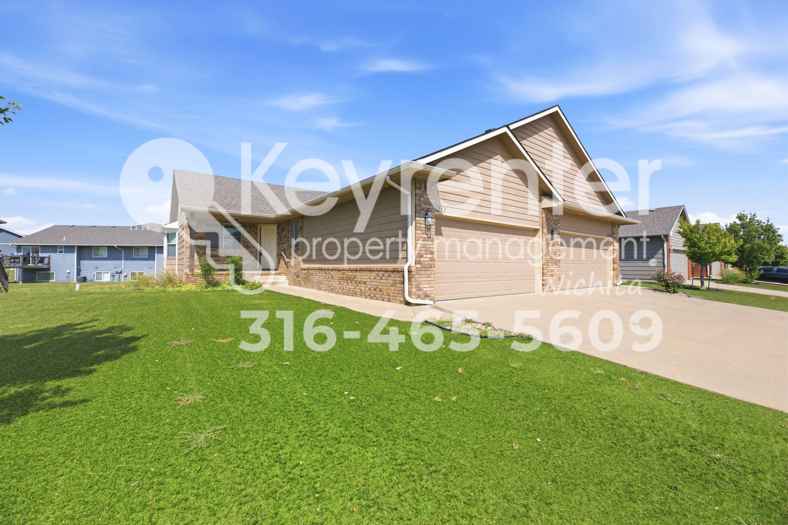 Kechi Apartment: 311 N Grandstone St