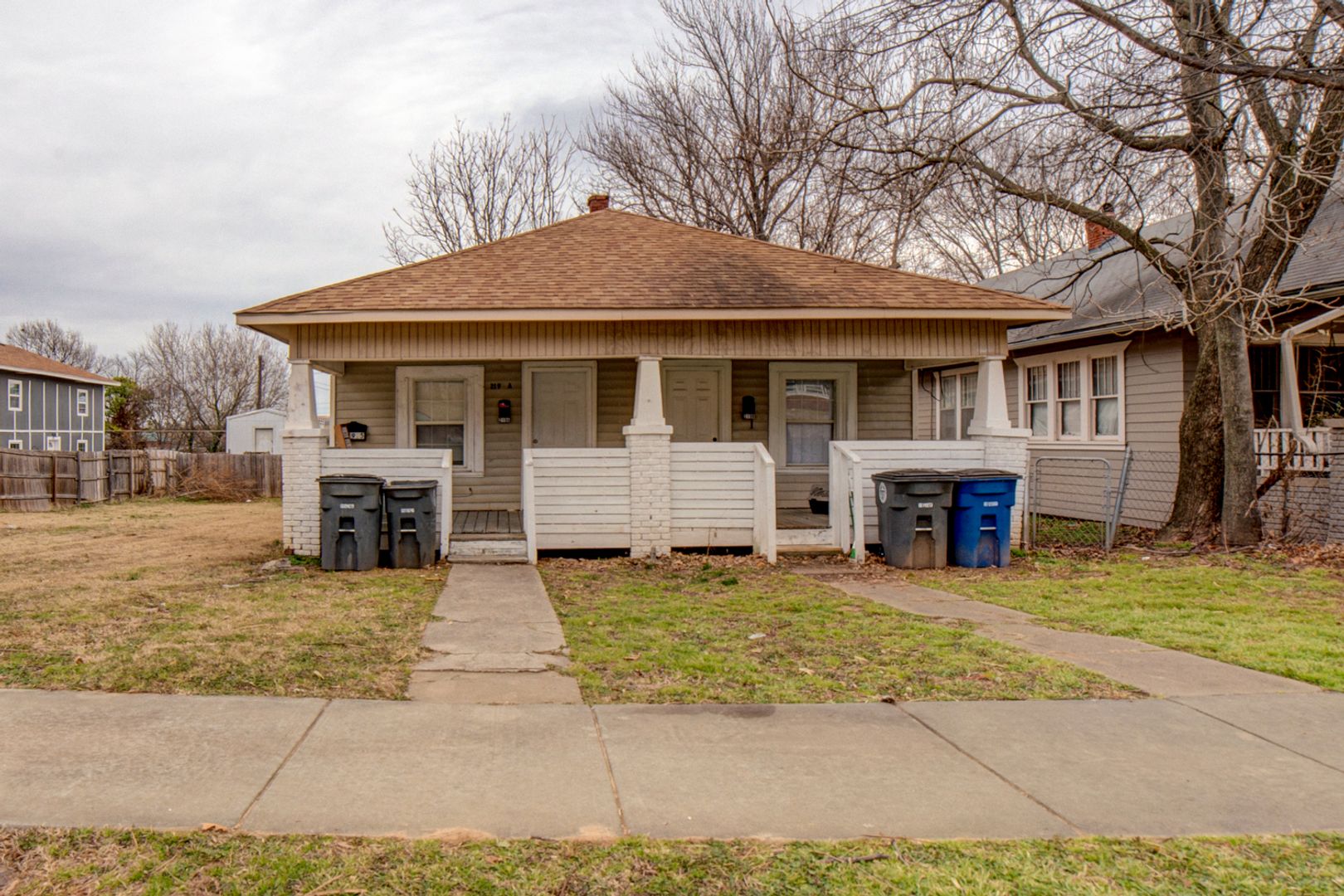 Tulsa Apartment: 219 N Rosedale Ave