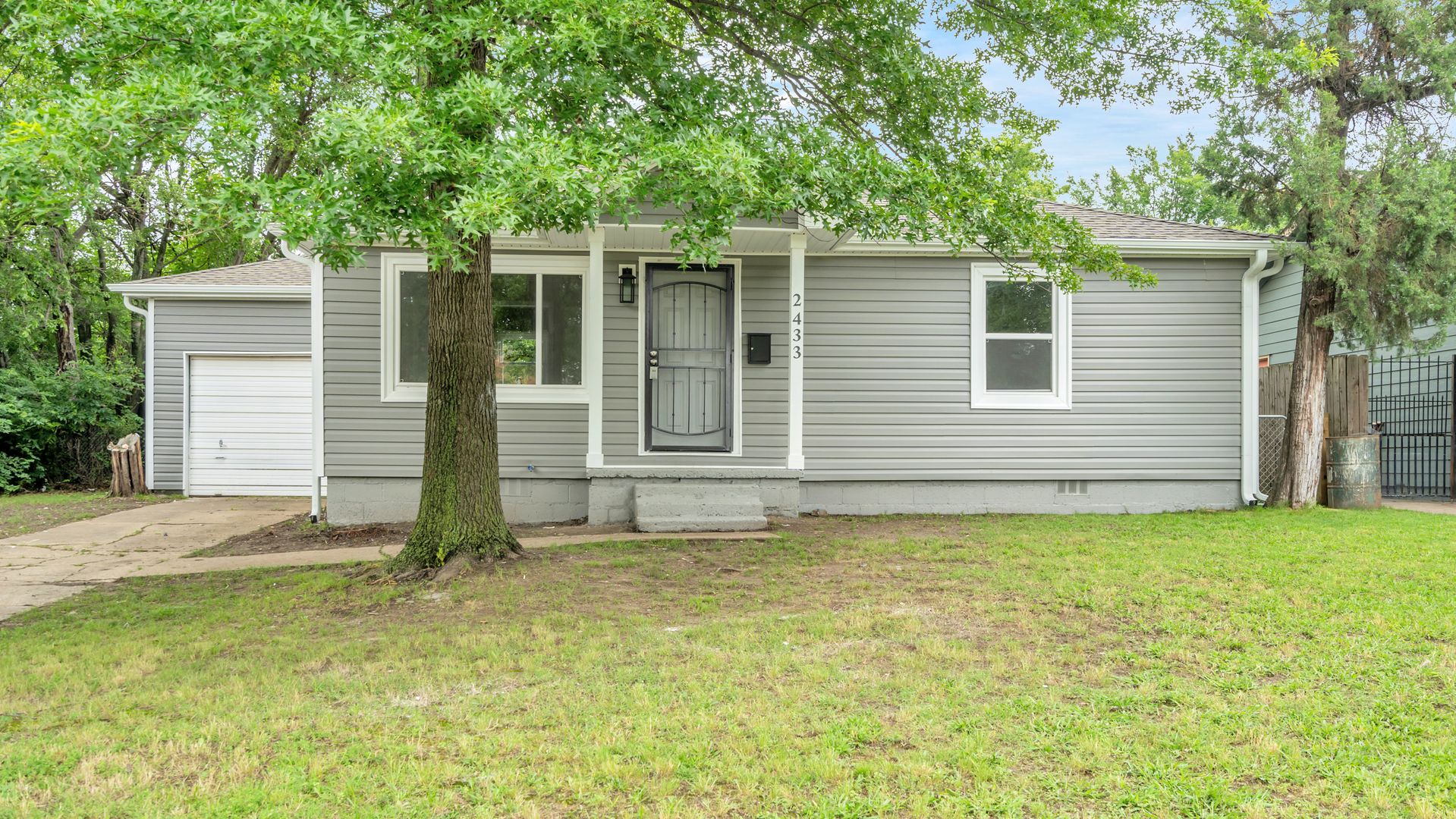 Tulsa House: 2433 N Norwood Pl