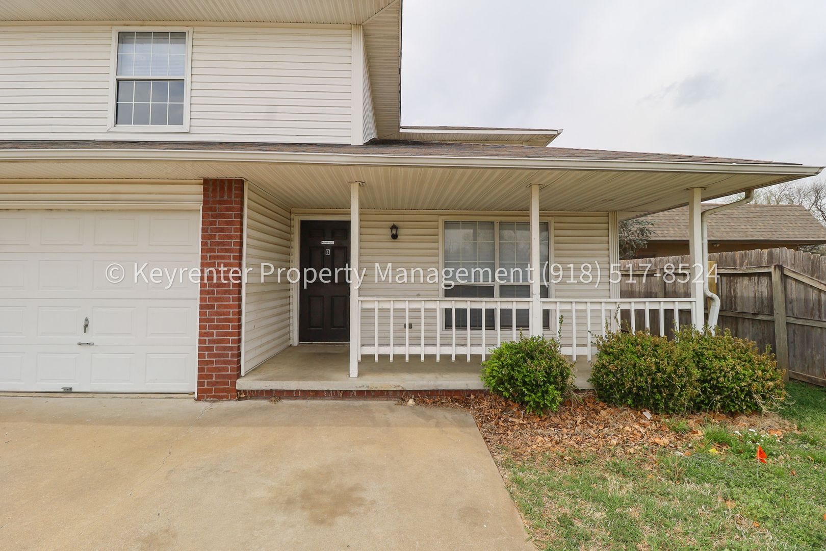 Claremore Apartment: 1307 N Willow Dr