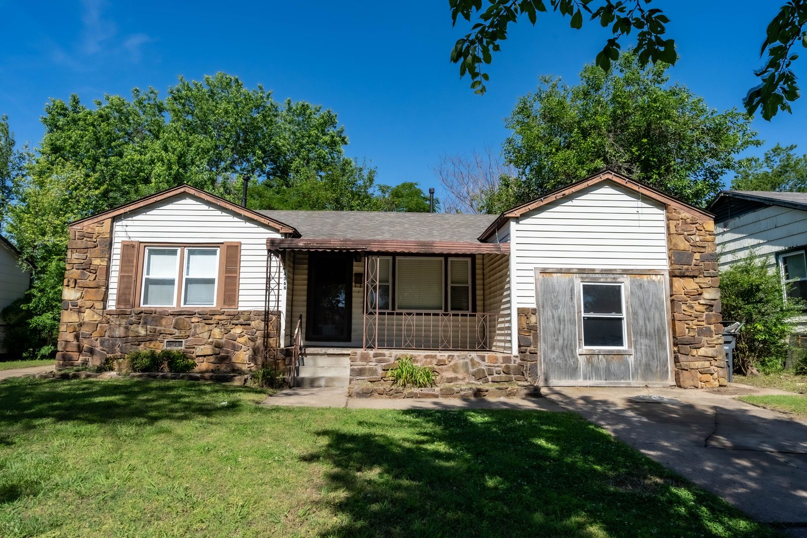 Tulsa House: 4366 N Garrison Pl