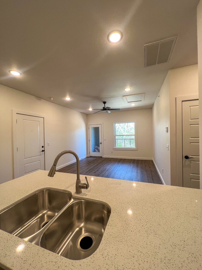 Fayetteville Apartment: 1096 S Bacardi Ave