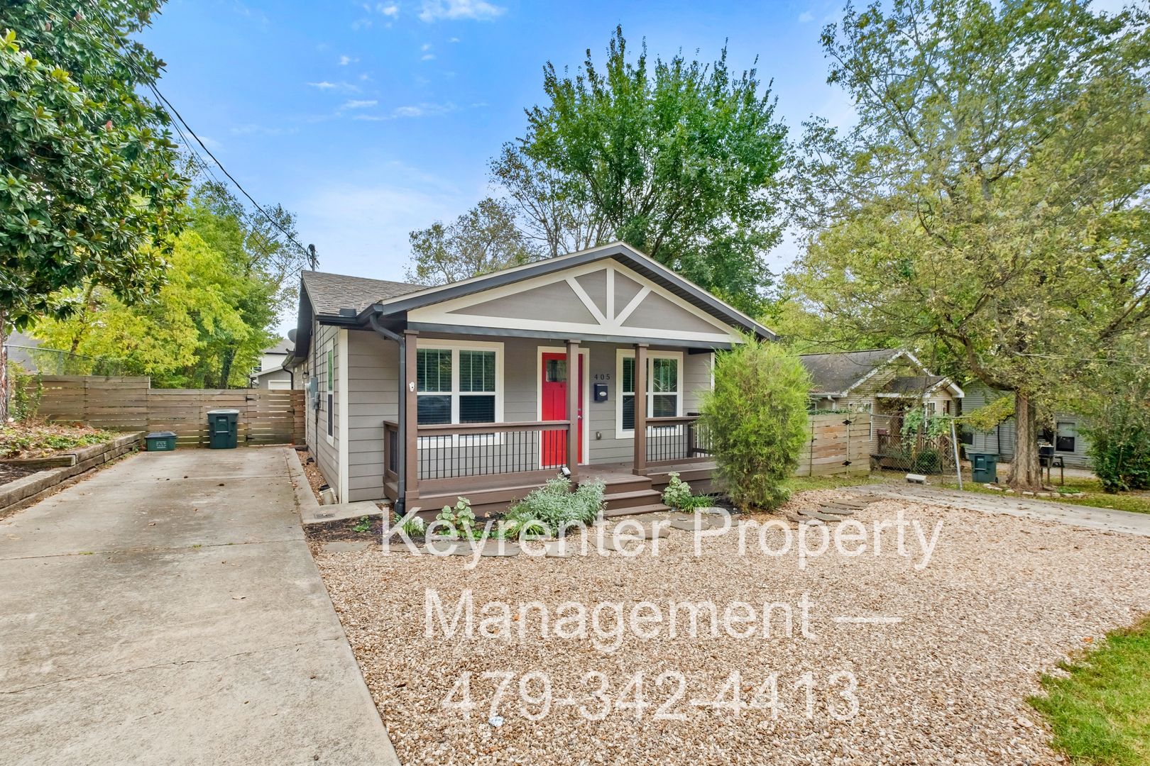 Fayetteville House: 405 E Martin Luther King Jr Blvd