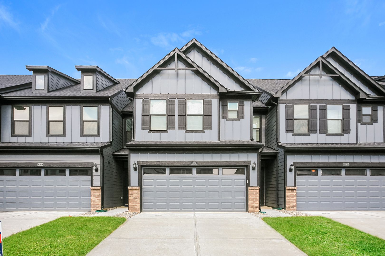 Fishers House: 9738 Behner Dr