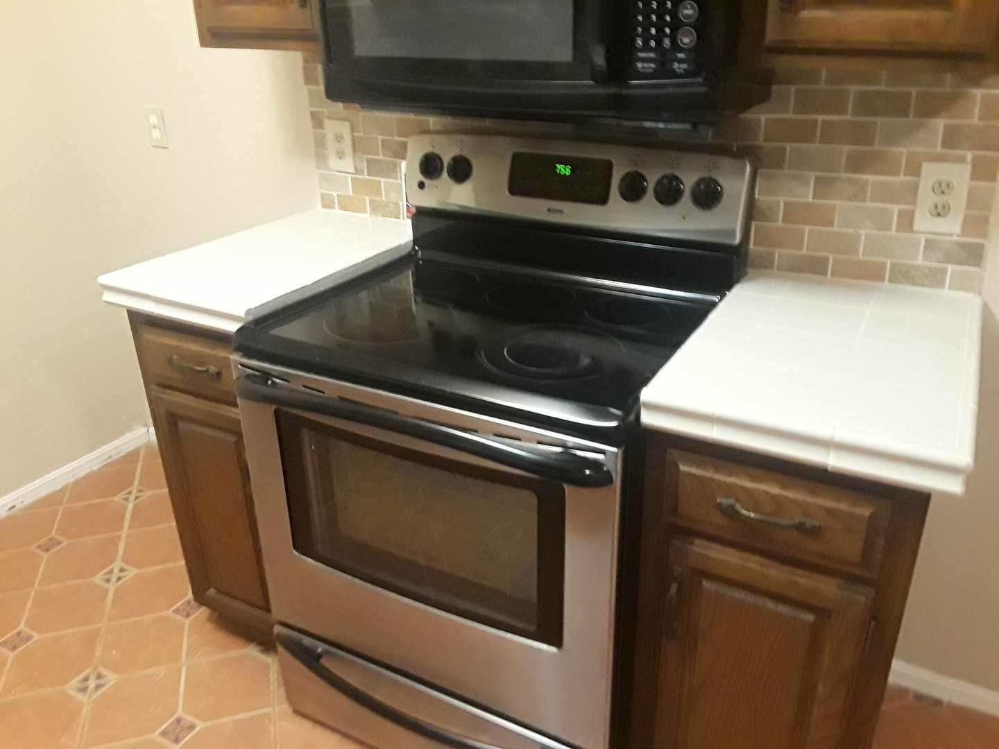 Tulsa Apartment: 9903 - 9905 E 22nd St