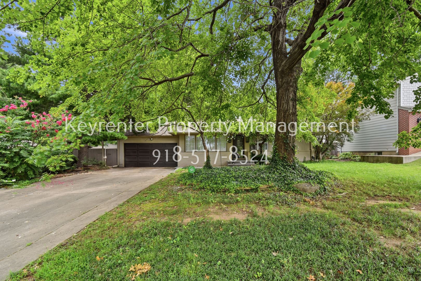 Tulsa House: 3325 S Yorktown Ave
