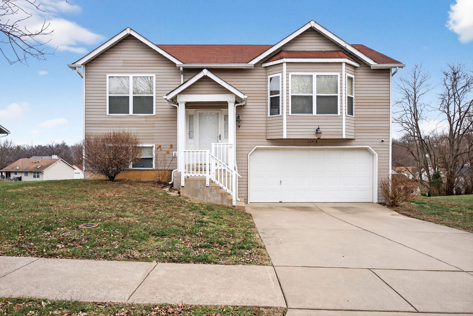 Florissant House: 12538 Evening Shade Dr