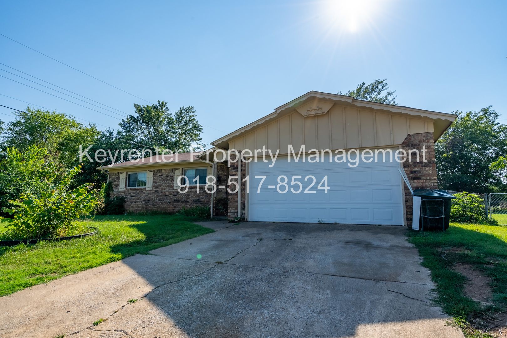 Sand Springs House: 4822 S Spruce Dr