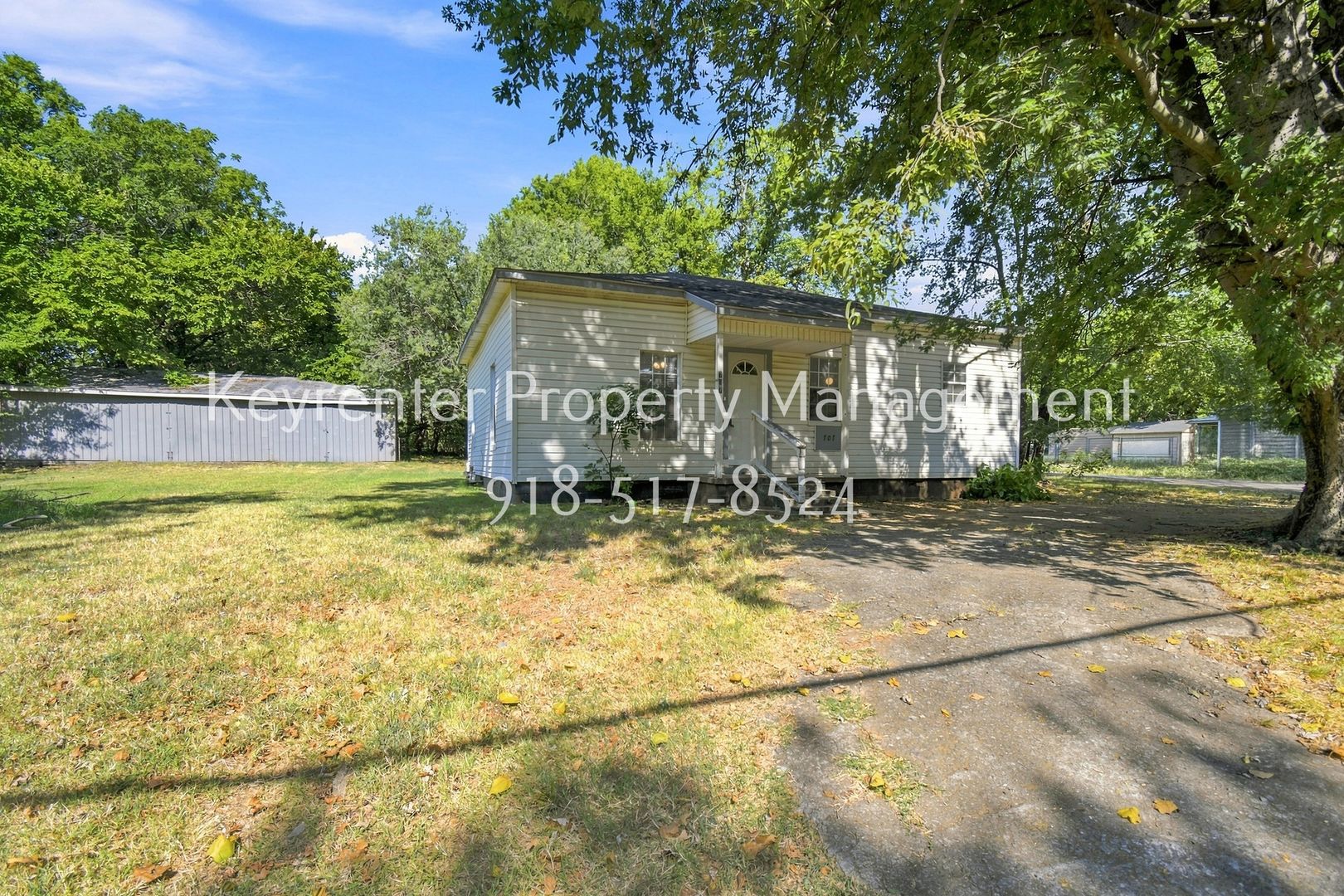 Wagoner House: 707 N Gertrude Ave