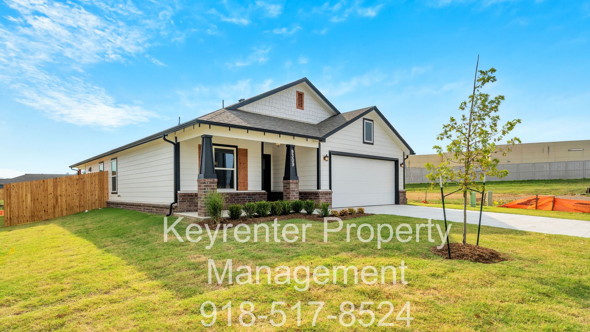 Owasso House: 9309 N 115th E Ave