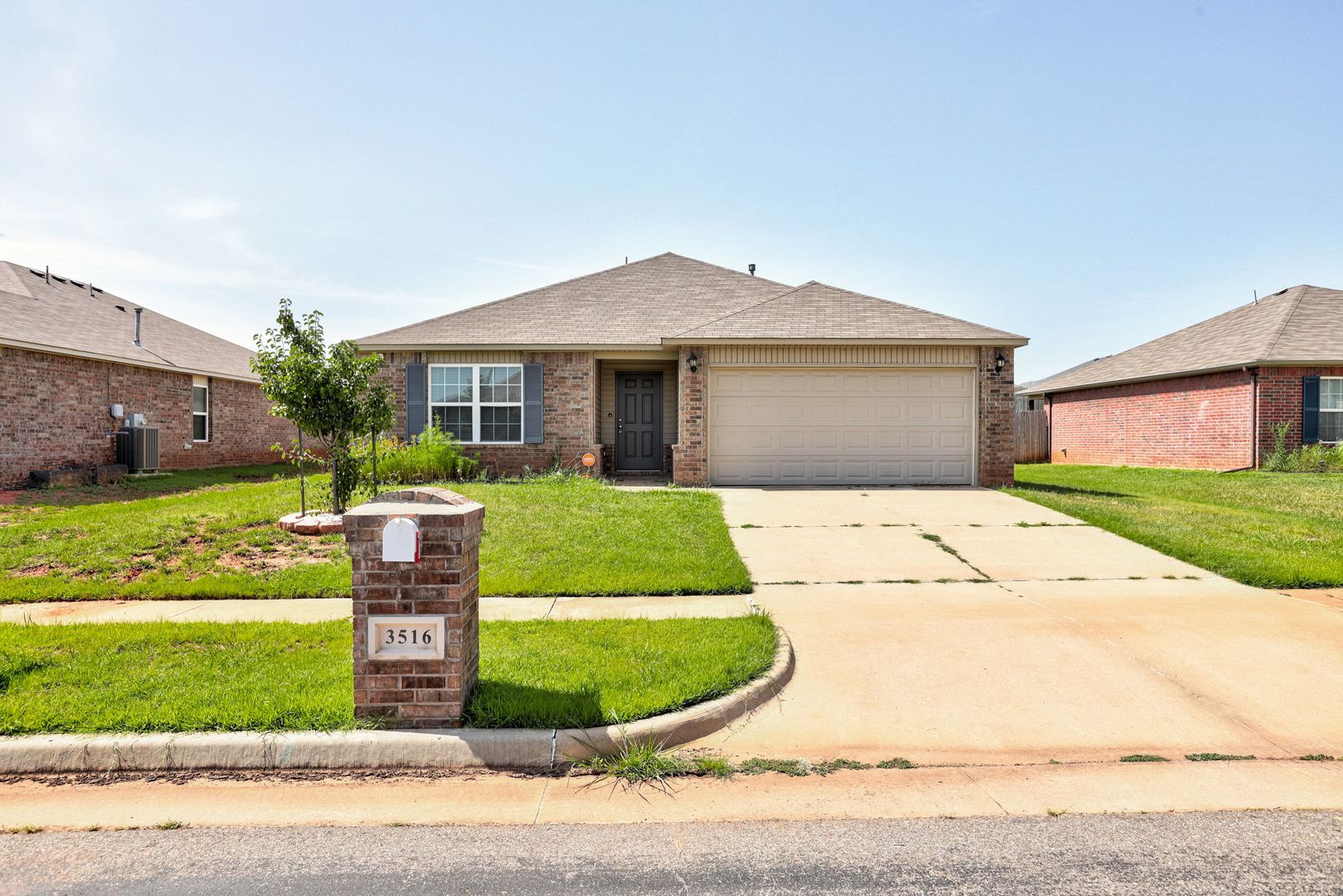 Oklahoma City House: 3516 SE 94th St