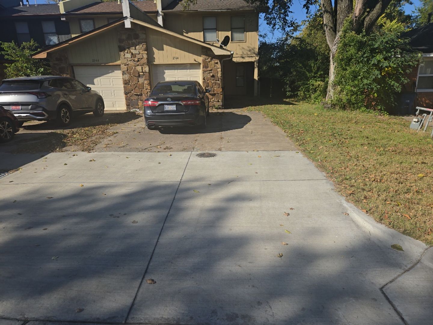 Tulsa House: 2564 S Jamestown Ave