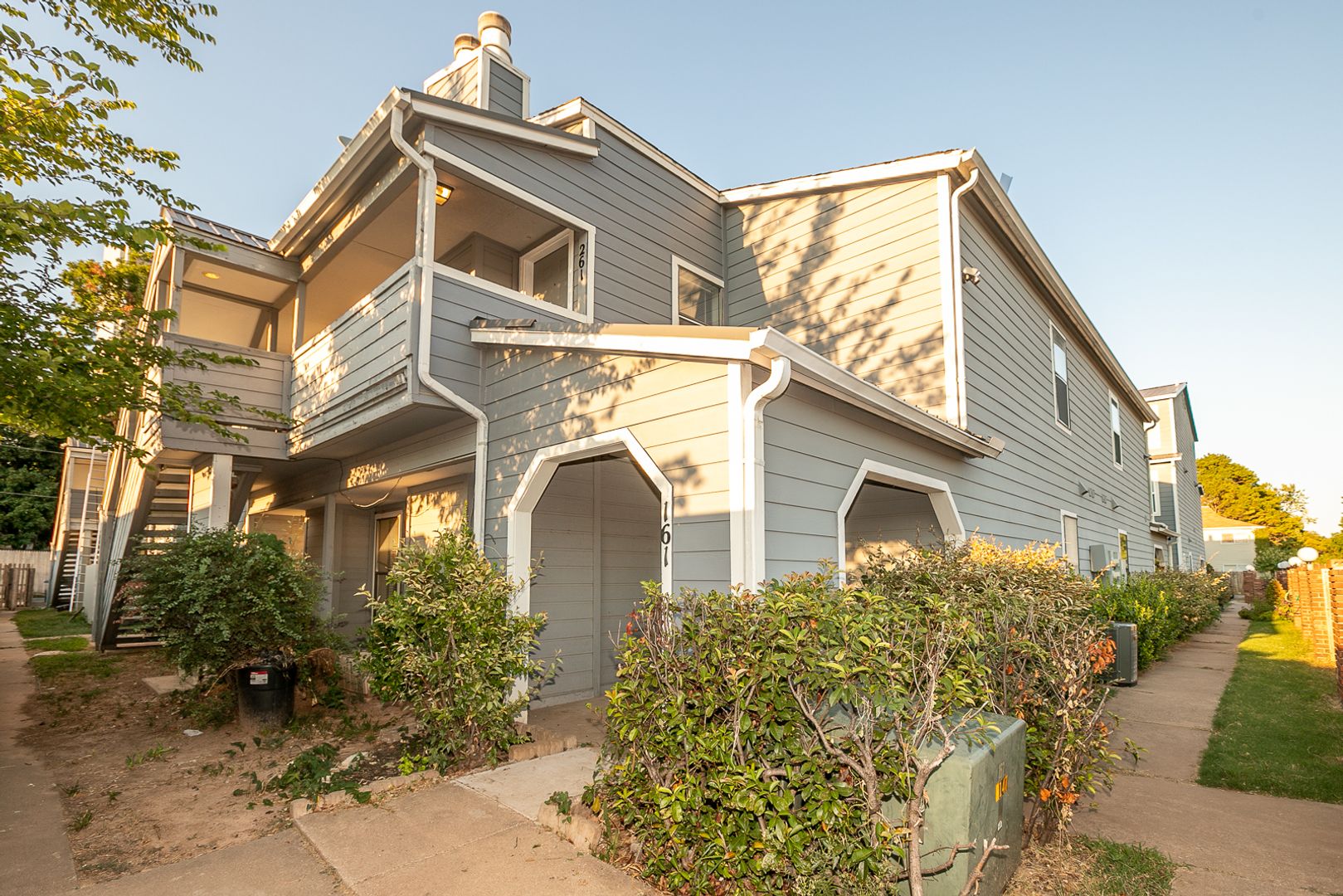 Tulsa House: 2421 E 87th St - Unit 161