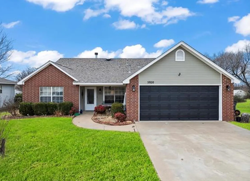 Renovated 3 Bed, 2 Bath in Tulsa! – photo 1