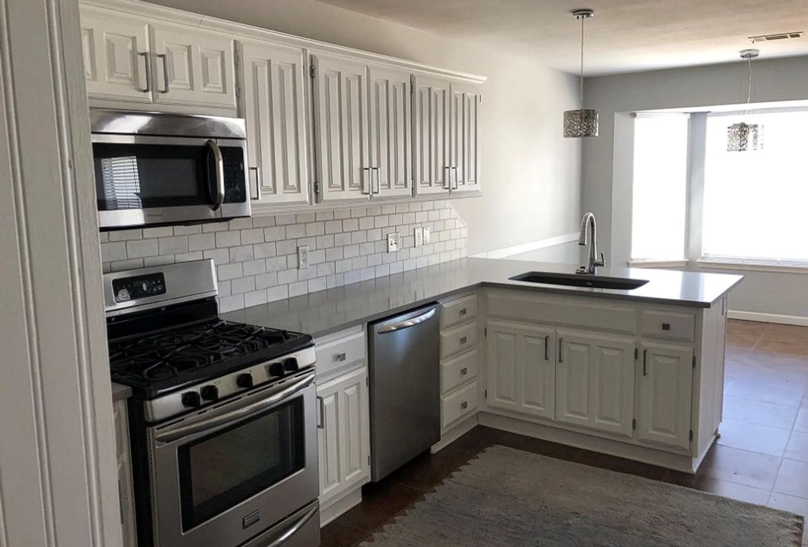 Broken Arrow House: 4002 S 198th E Av