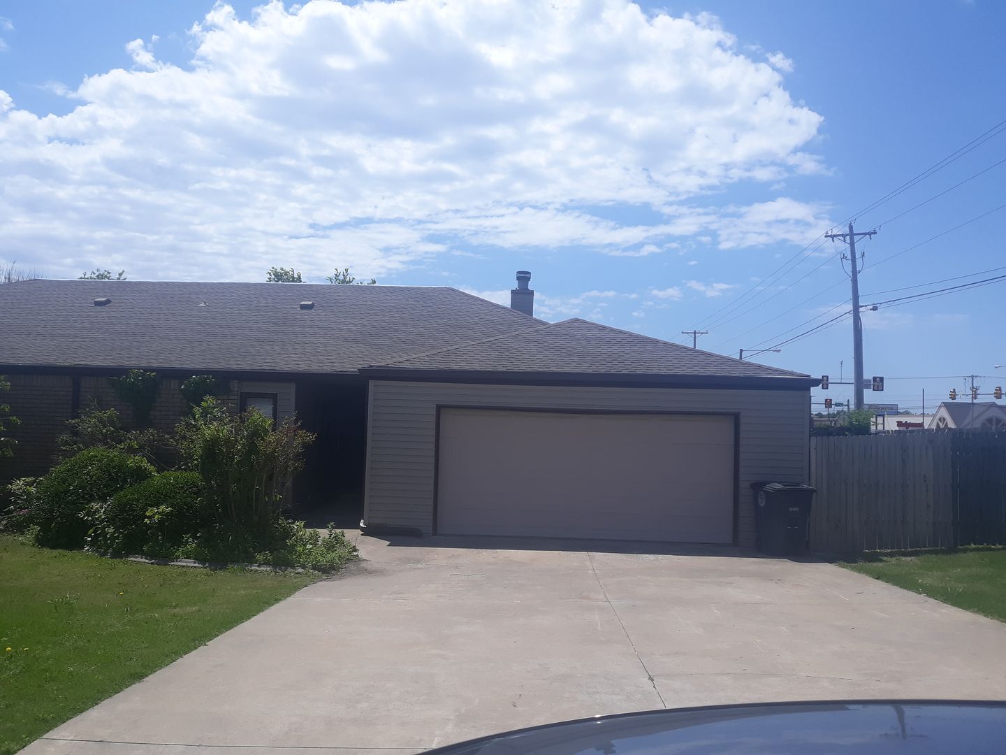 Tulsa Apartment: 6506/6508 E 90th St