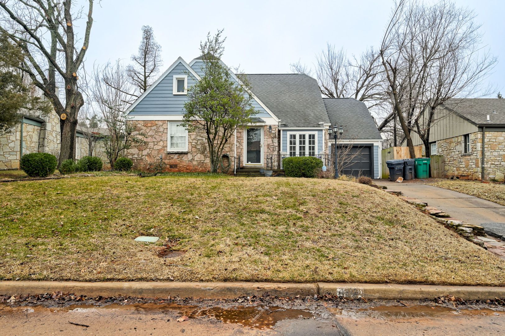 Oklahoma City House: 612 NW 37th St