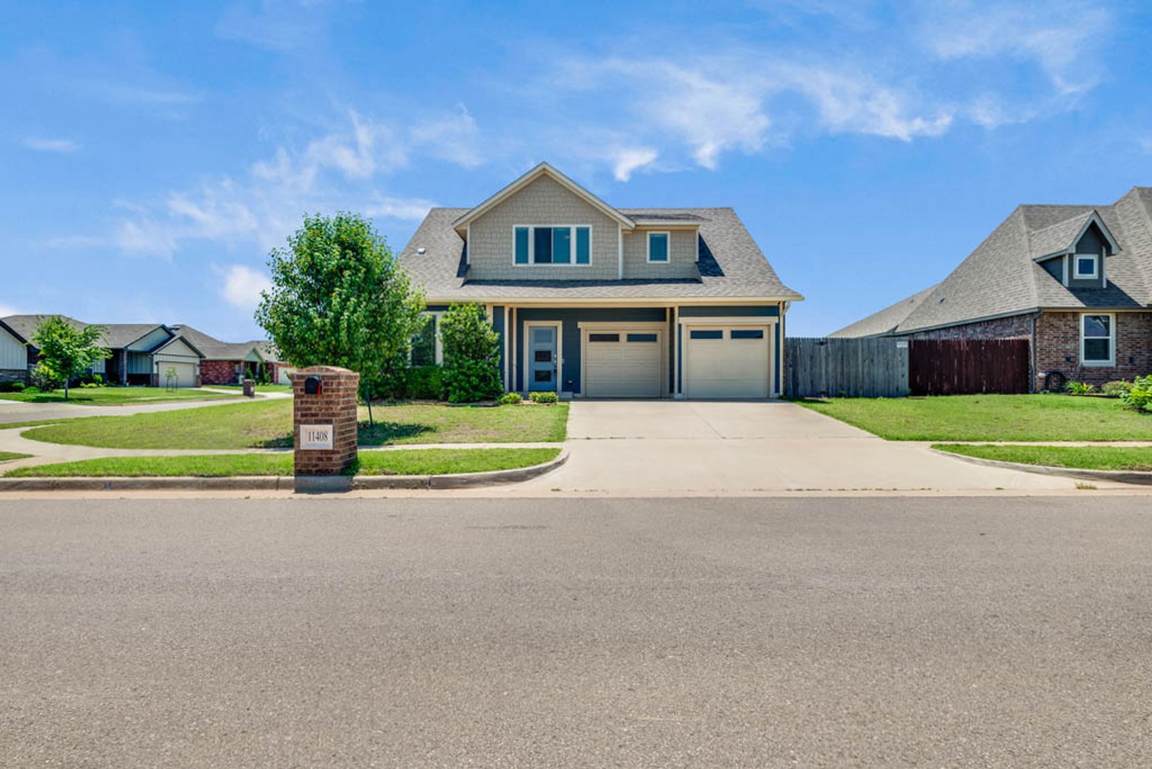 Yukon House: 11408 NW 104th St