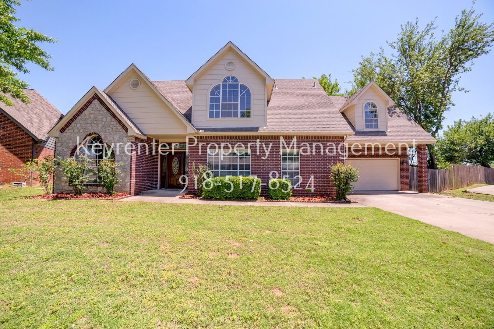 Tulsa House: 10119 S College Pl