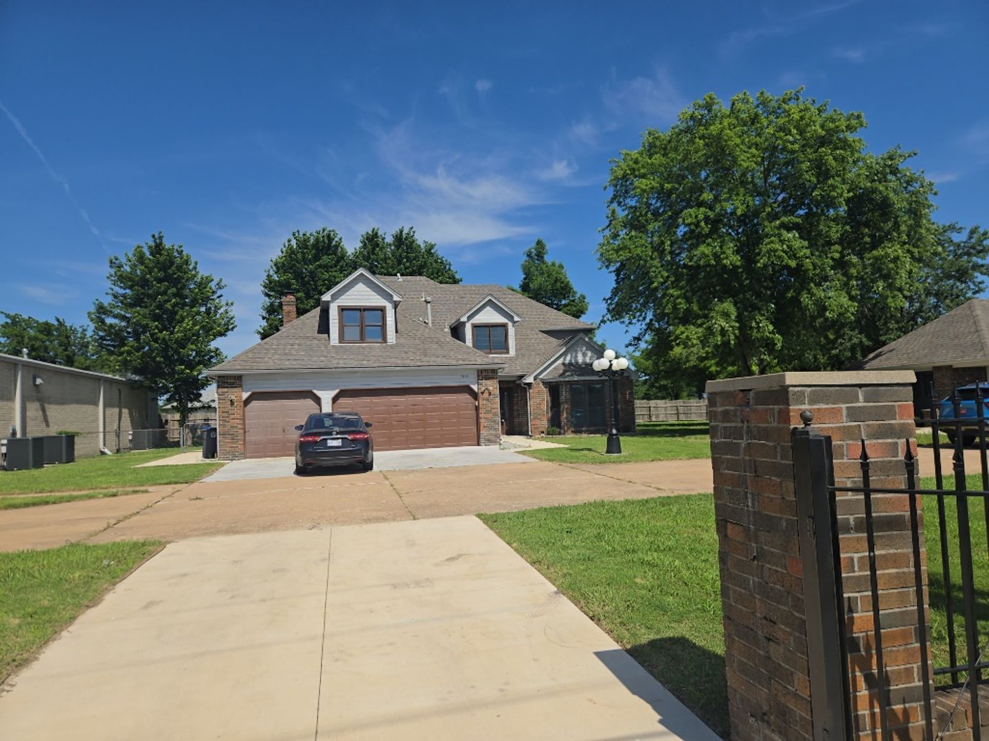Tulsa House: 2115 S 130th E Ave