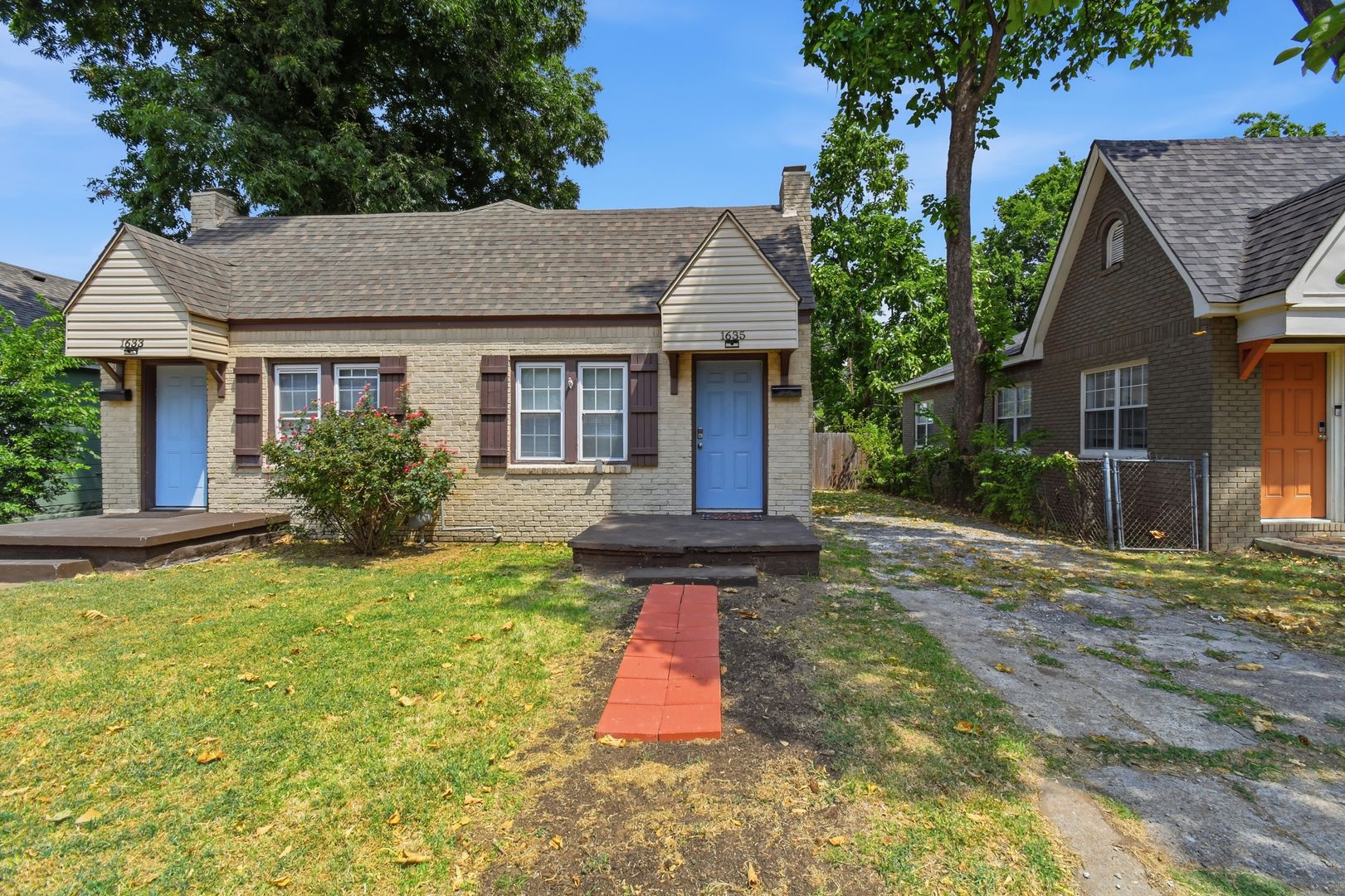 Tulsa Apartment: 1633 E 8th St